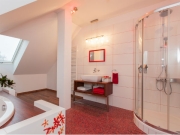 Bath design trends for 2013