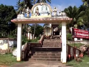 Tenkasi Puliyarai Guru Kovil