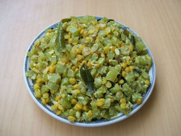 snake gourd poriyal 