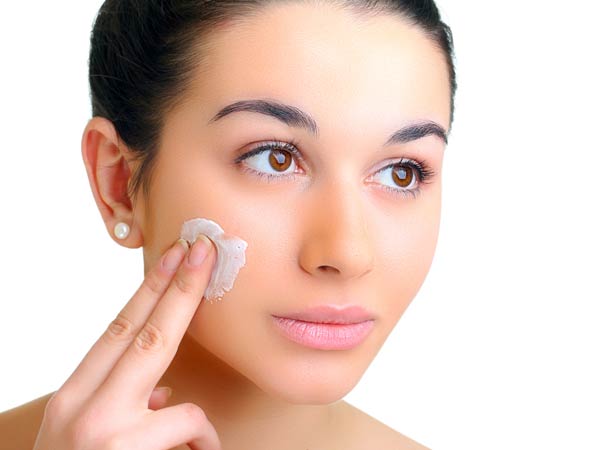அழகைக் கூட்டும் பலாப்பழ ஃபேஸ் பேக்குகள்!!! 03-1372843796-6-blemishes