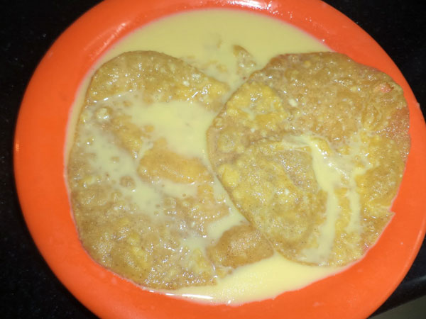 பாதாம் பால் பூரி