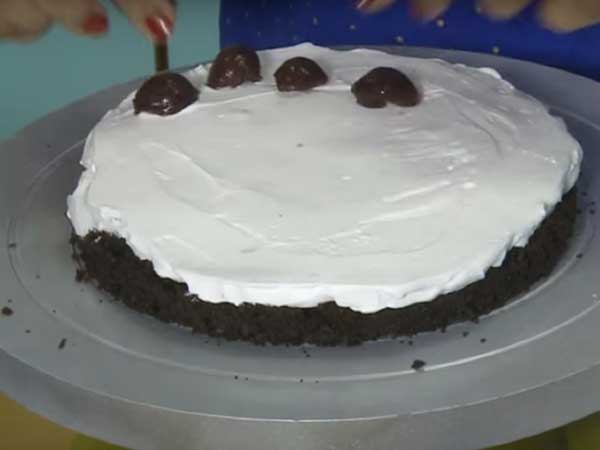 mouth watering black forest cake-recipe for New year and Christmas