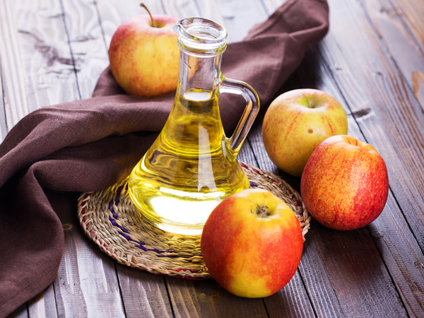 Drink Apple Cider Vinegar Before Bed Because You Will Treat These Health Conditions