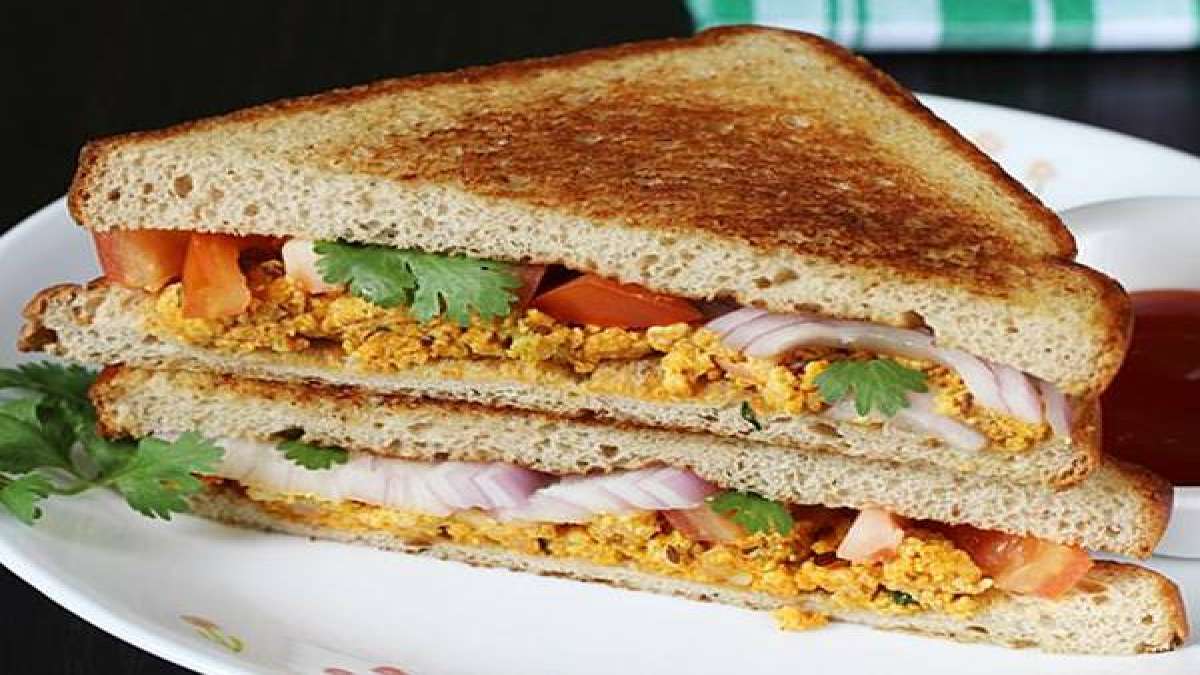 பன்னீர் புர்ஜி சாண்ட்விச் Paneer Bhurji Sandwich Recipe In Tamil