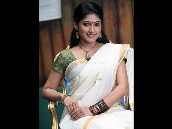 சைடு உச்சி போனி