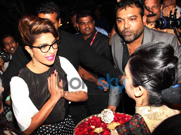 சிறப்பு விருந்தினர்