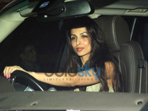 சிறப்புக் காட்சியில் மலைக்கா அரோரா கான் 