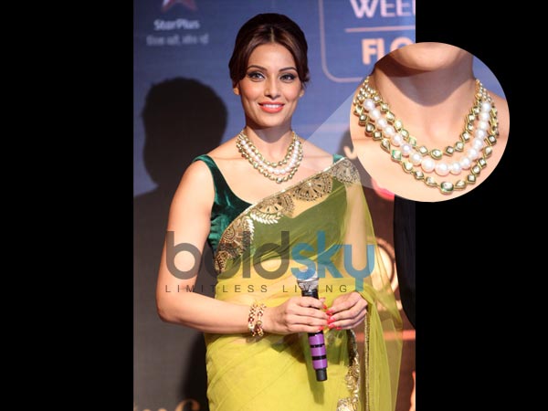 பிபாசாவின் அட்டகாசமான நகைகள்