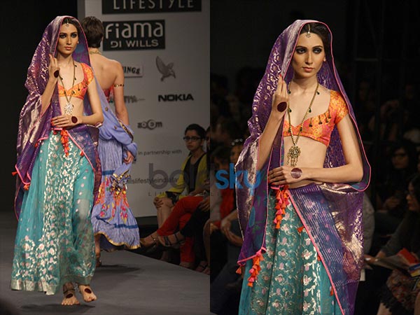 நீலம் மற்றும் ஊதா கலந்த பிரைடல் லெஹெங்கா