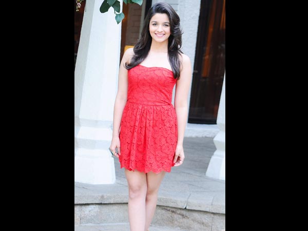 அலியா பட் 