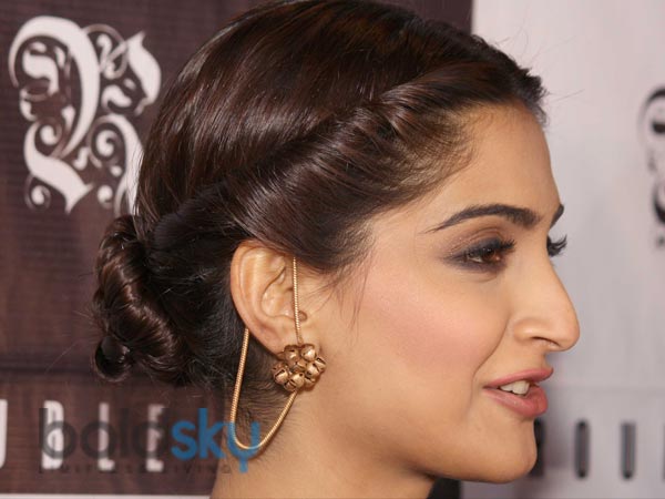 கோல்டன் கம்மல் 