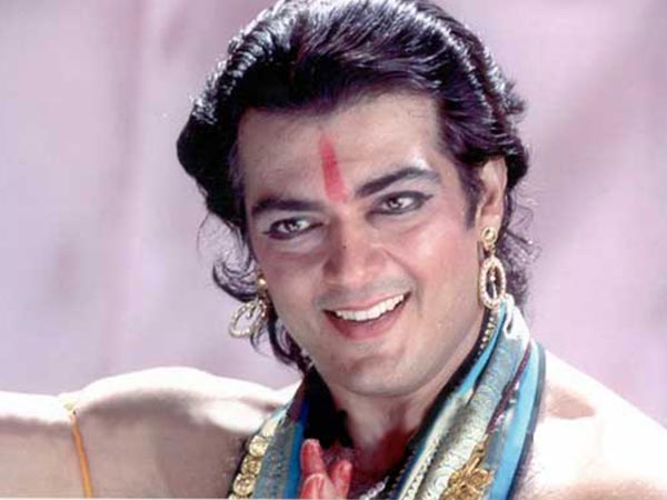 நடிகர் அஜித்தின் சில சிறப்பான தோற்றங்கள்!