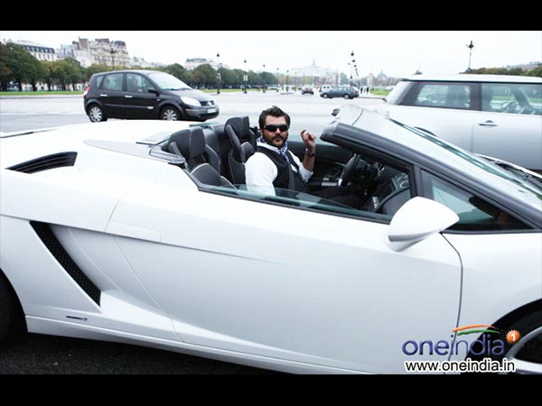 நடிகர் அஜித்தின் சில சிறப்பான தோற்றங்கள்!