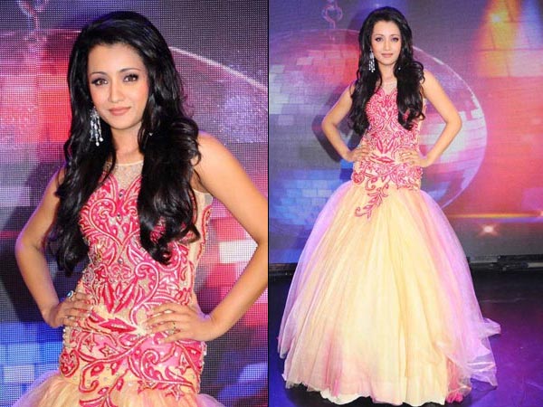 நடிகை த்ரிஷாவின் அட்டகாசமான தோற்றங்கள்!!! 