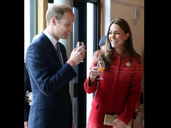 கணவருடன் கேட் 