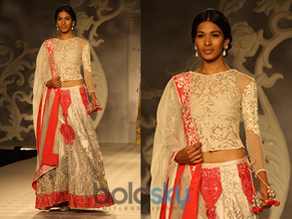 வெள்ளை மற்றும் பிங்க்