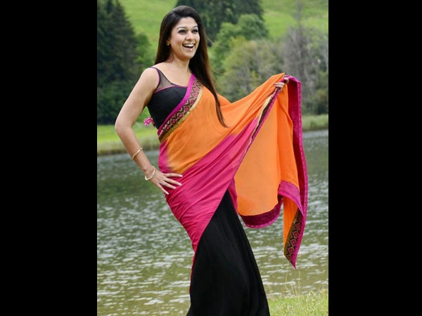 புடவையில் நயன்தாராவின் சில லுக்ஸ்! 