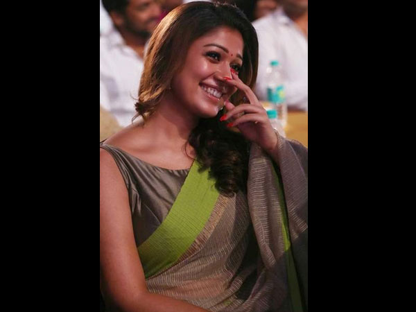 புடவையில் நயன்தாராவின் சில லுக்ஸ்! 