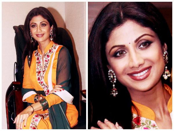 ஷில்பாவின் அழகான காதணிகள்