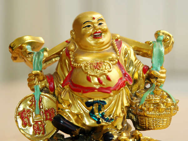 சிரிக்கும் புத்தரின் தோரணை