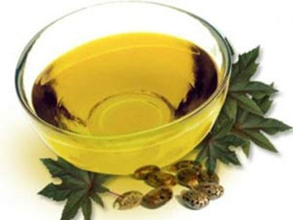 விளக்கெண்ணெய் :