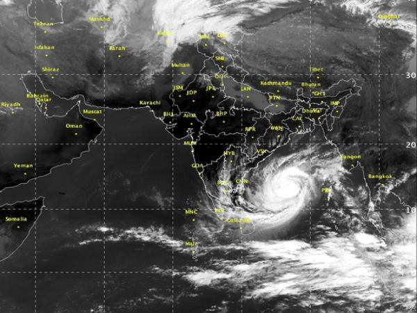 வர்தா சூறாவளி!