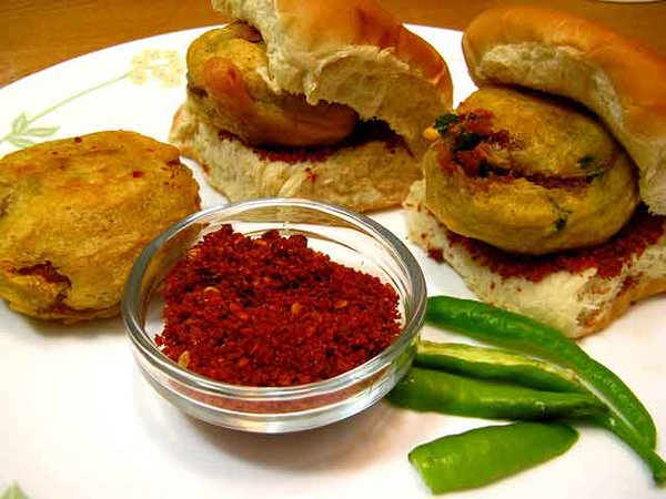 பாவ் மற்றும் உசல் சேவ்