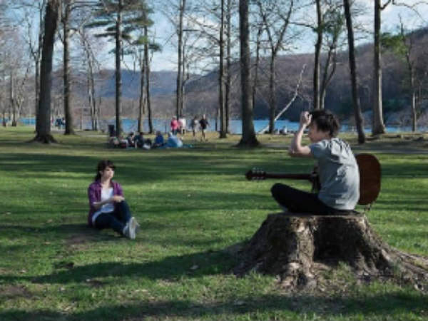 விலகாத தனிமை... 