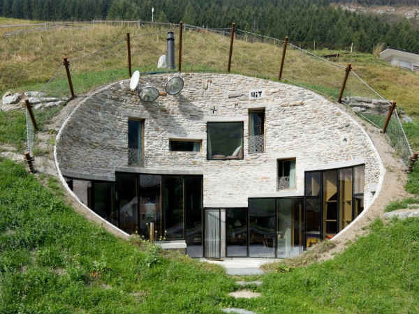 வில்லா வால்ஸ்!