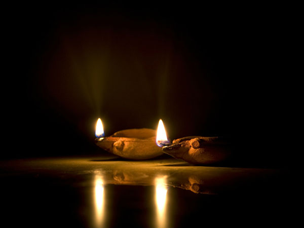 விளக்கு :