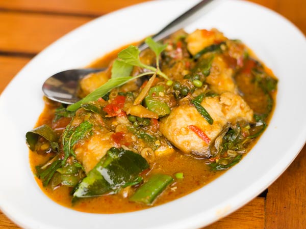 Yummy Tasty Green Fish curry recipe