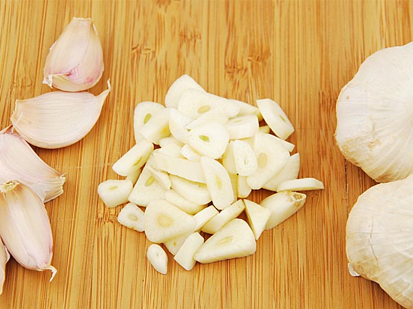 2.பூண்டு :