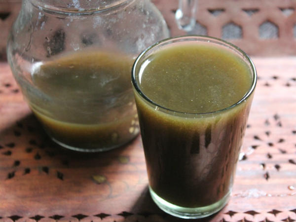 நினைப்பது தவறு :