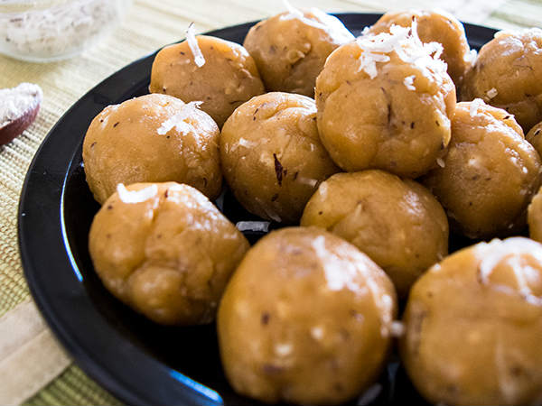 பெண்களின் நலன் காக்கும்