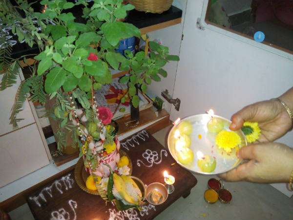 துளசி :