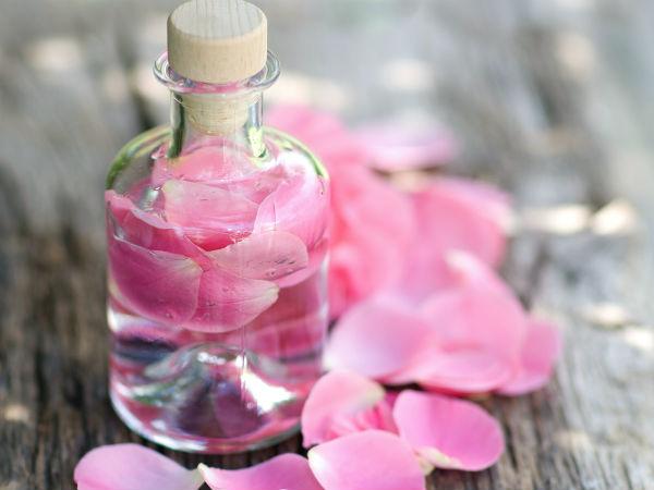 முல்தானி மெட்டி மற்றும் ரோஸ் வாட்டர்