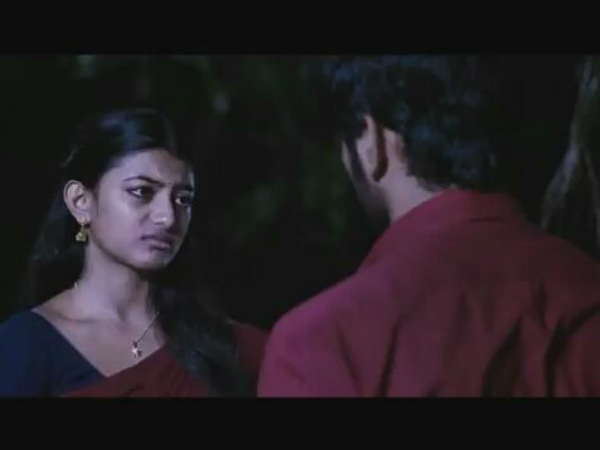 ஊரு பேசுமே :