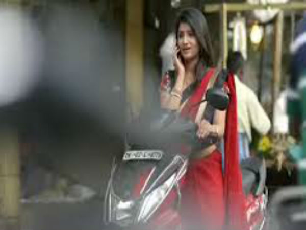 எப்போ சொல்லப்போற? :