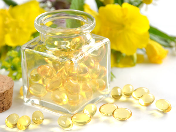 முறை 1 : மாலை ப்ரிம்ரோஸ் எண்ணெயின் மூலம் தலை முடி உதிர்வை தடுத்தல்