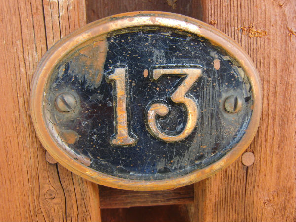 எண் 13