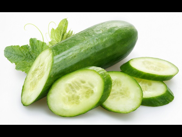 வெள்ளரிக்காய் மற்றும் காய்கறிகள்