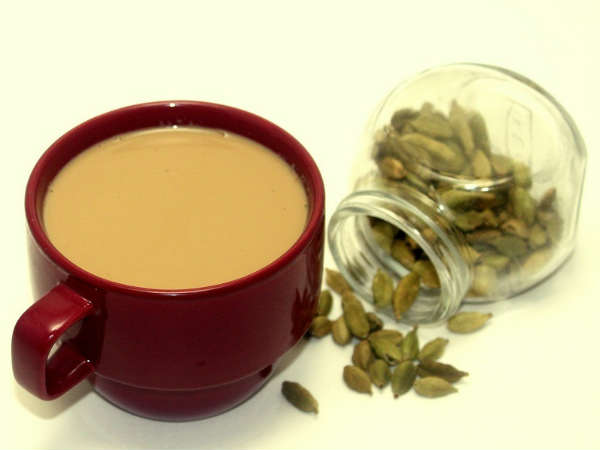 தேநீருடன் ஏலக்காய்