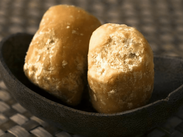 தேநீருடன் வெல்லம்: