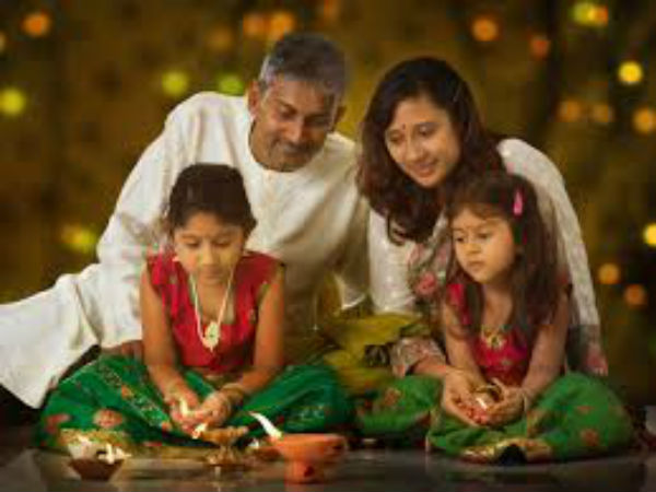 அழகான குடும்பம்
