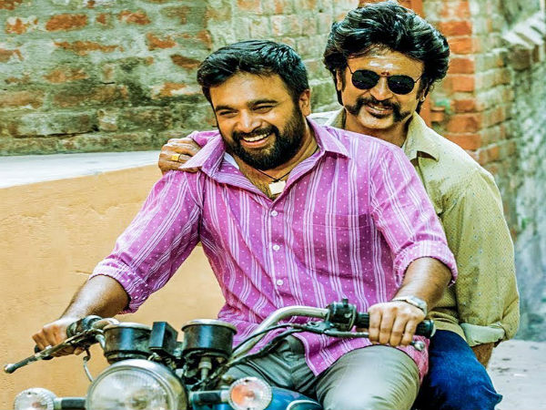 சசிகுமார் ஆடைகள்
