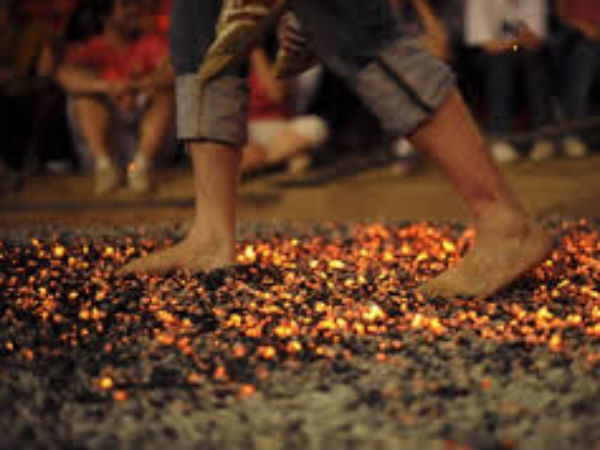 விநோத நேர்த்திக் கடன்