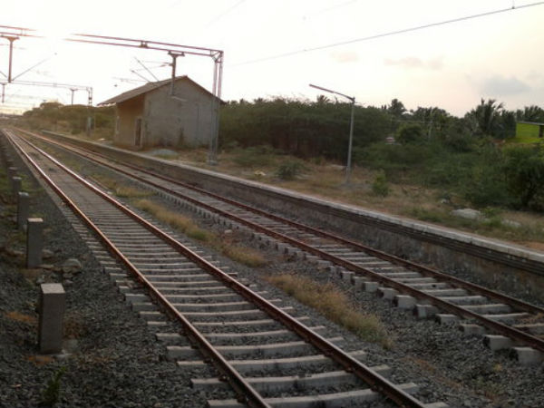 எங்கே வைத்திருந்தார்?