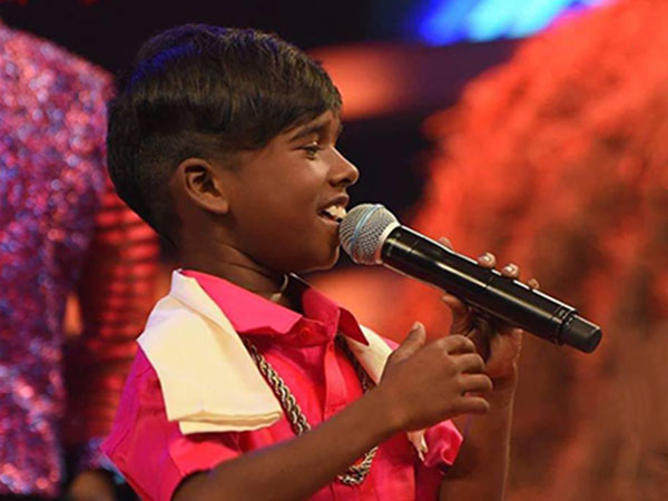 பாடலாசிரியர்