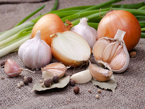 பூண்டு மற்றும் வெங்காயத்தை தவிர்க்கவும்