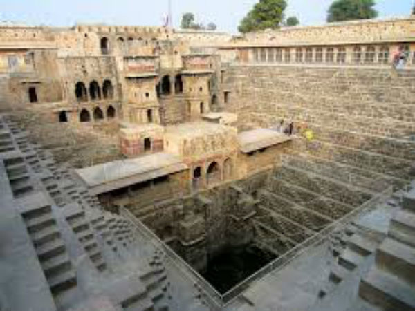 மிக ஆழமான கிணறு